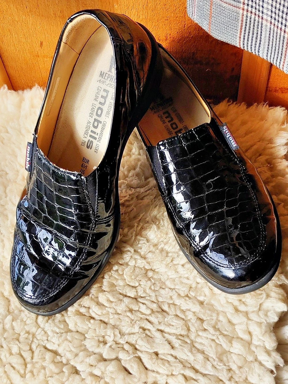Mephisto Mobils Air-Relax Black Patent Croc Slip-On Shoes EU 38